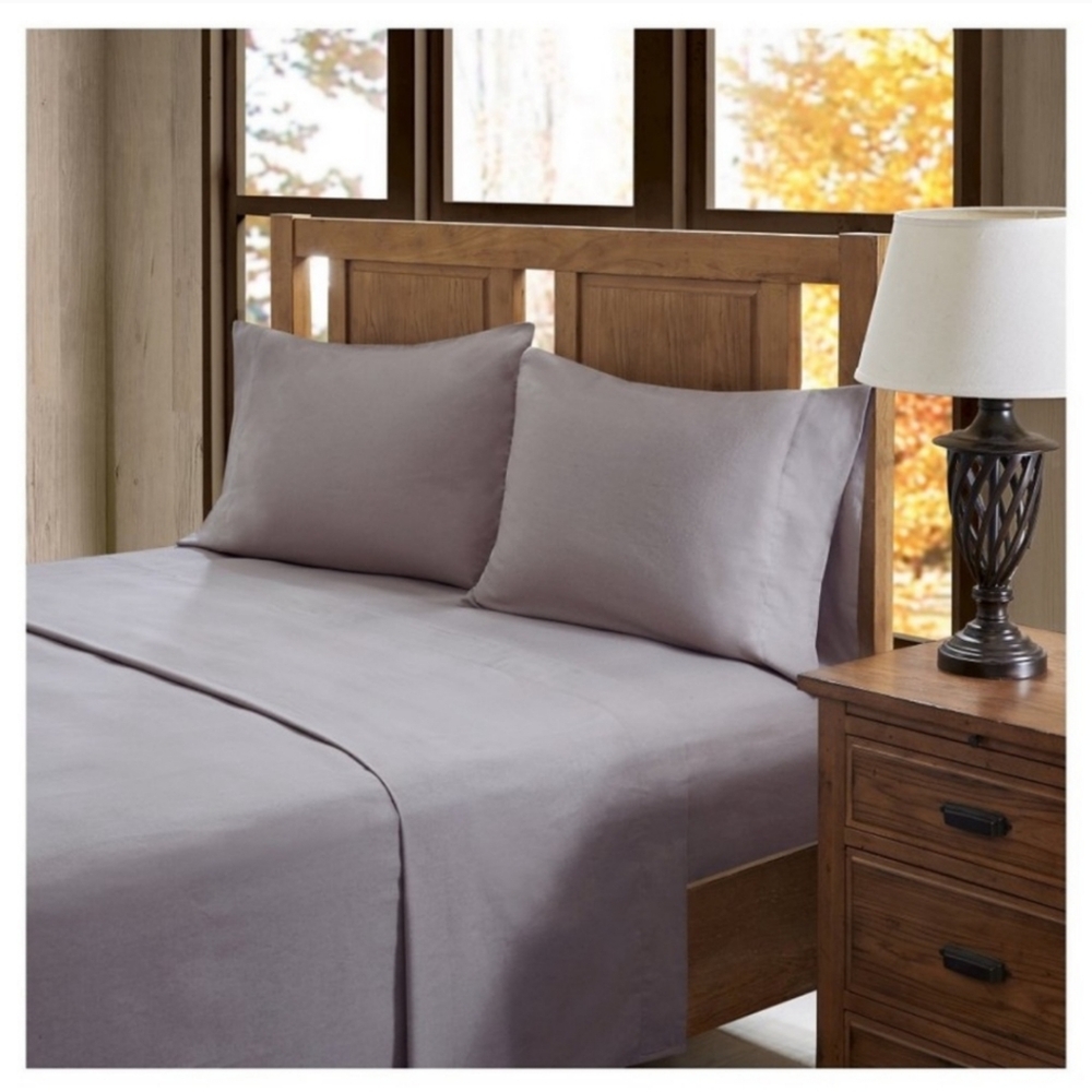 New Threshold Gray Flannel Sheet Set  Queen Size